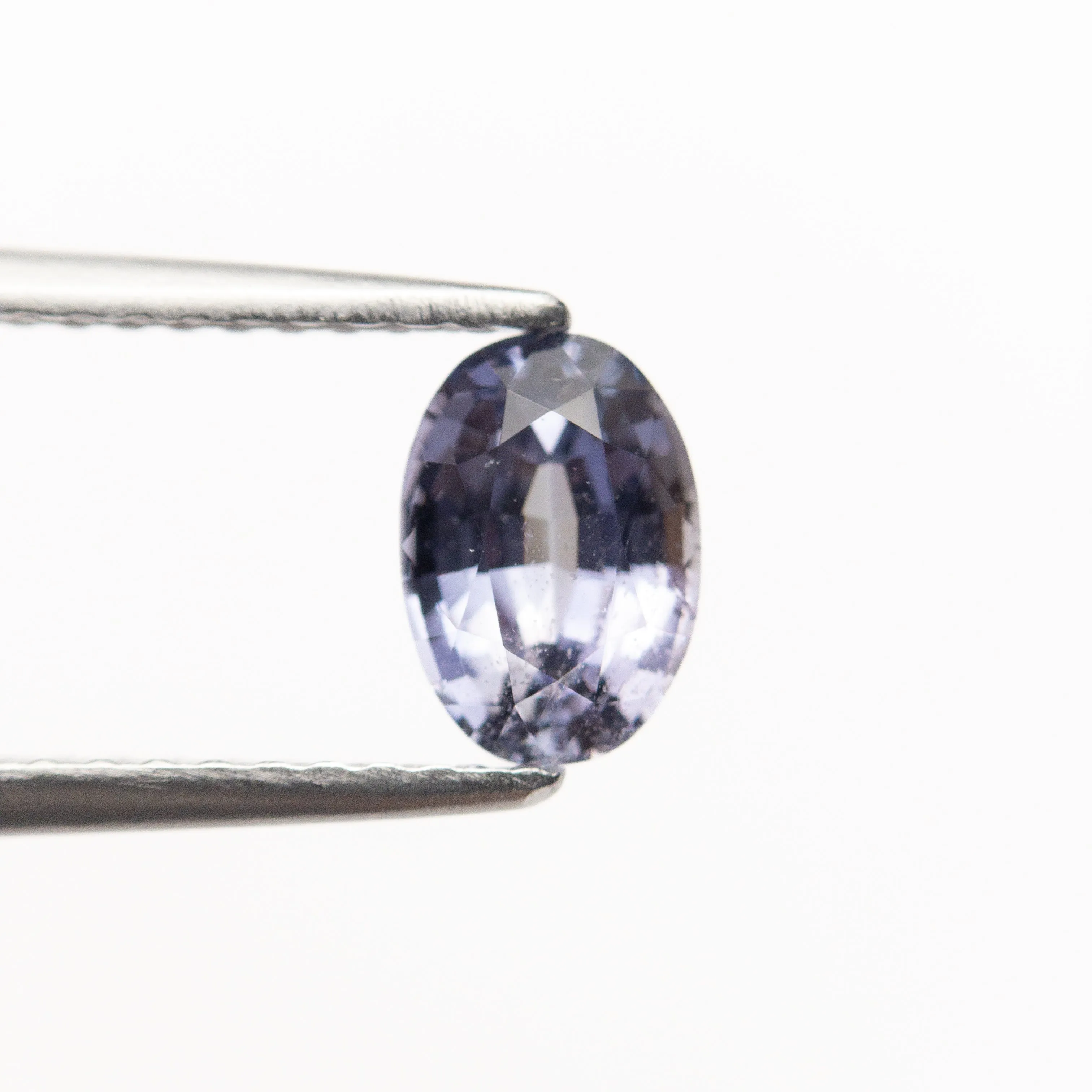 0.95ct 6.67x4.63x3.60mm Oval Brilliant Sapphire 22327-01