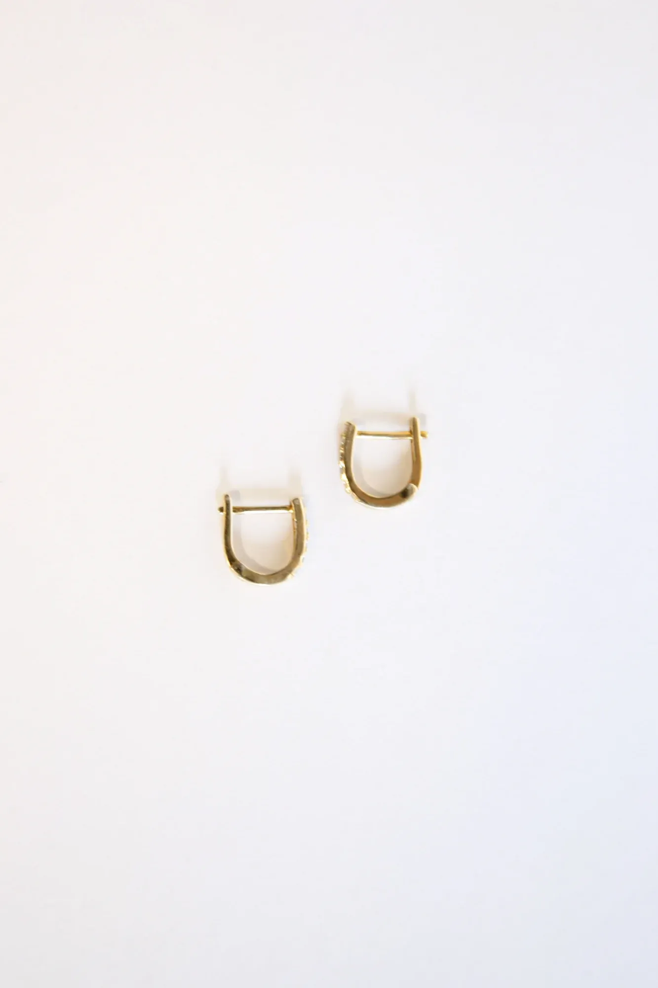 Harp Hinge Hoops