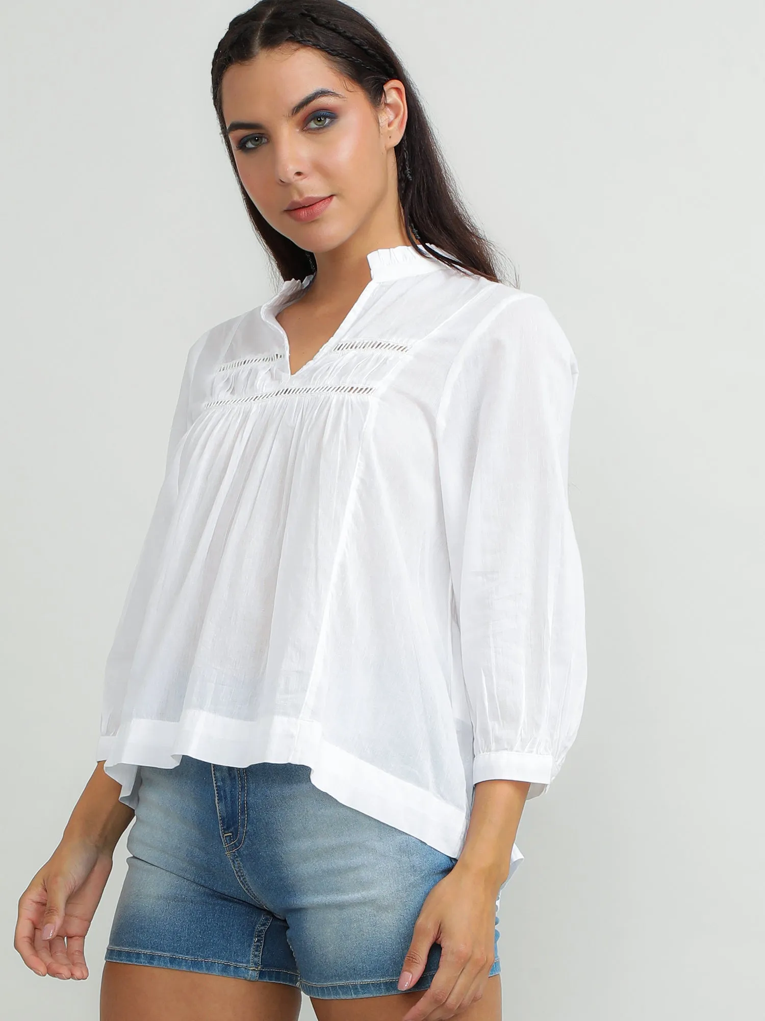 Women Cotton White Crisp Top